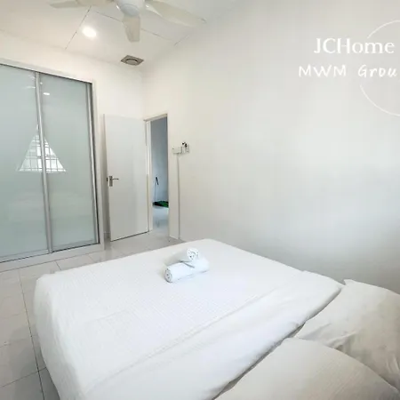 Austin Mutiara 7Pax Ktv Bbq Apartment Johor Bahru Exterior photo