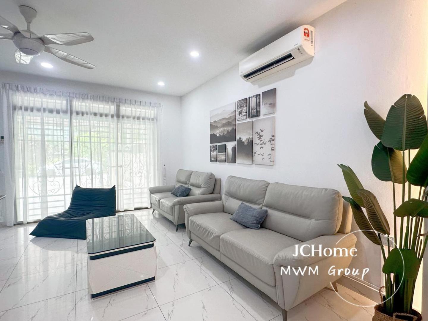 Apartment Austin Mutiara 7pax Ktv Bbq Johor Bahru