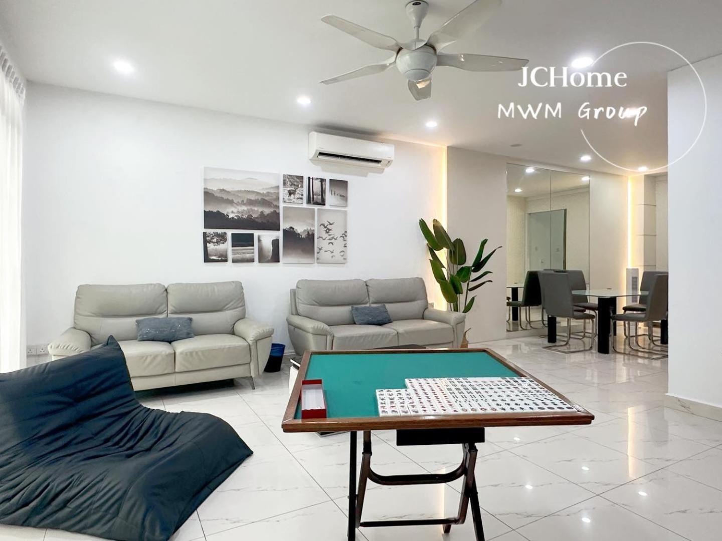 Apartment Austin Mutiara 7pax Ktv Bbq Johor Bahru