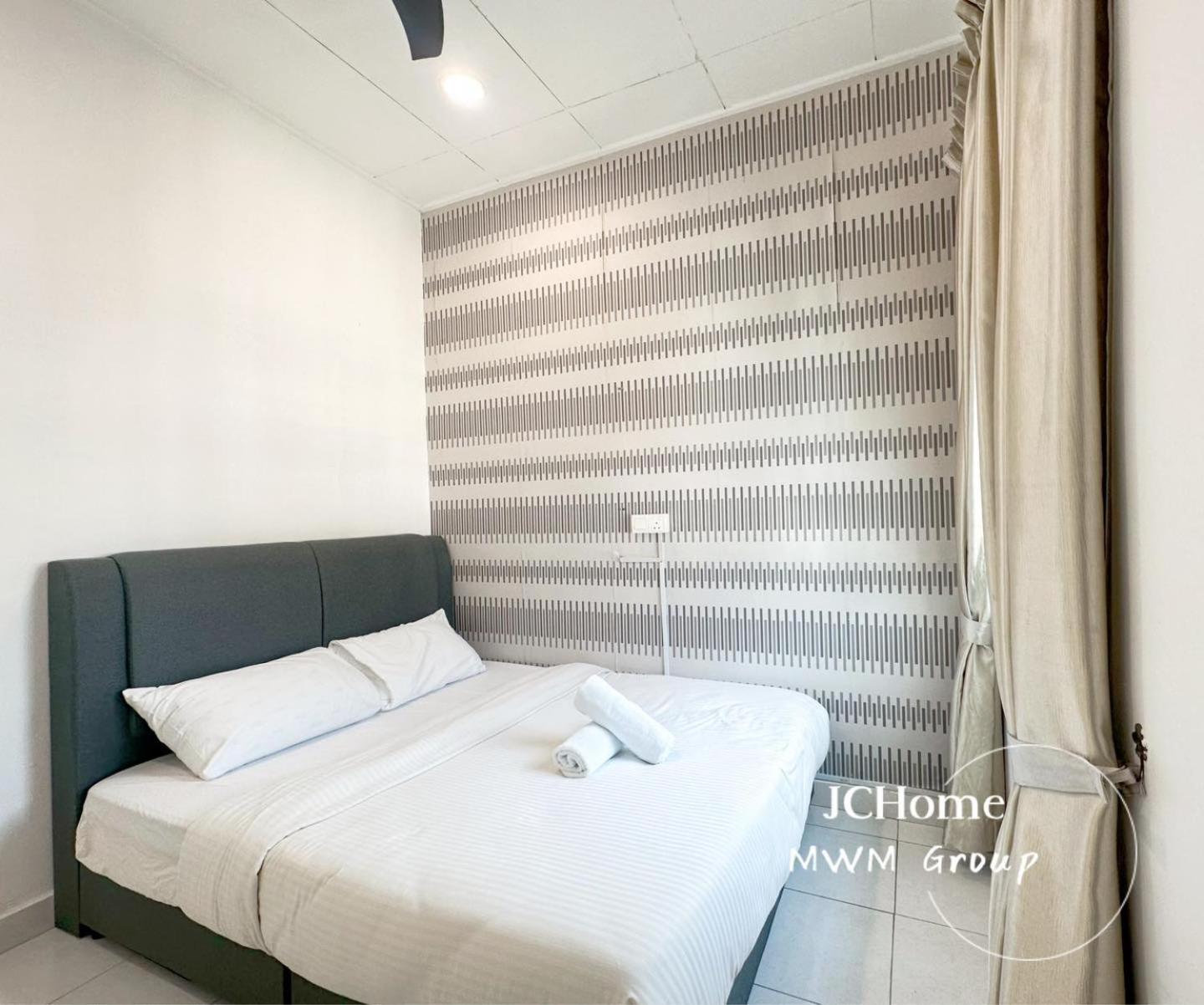 Austin Mutiara 7pax Ktv Bbq Apartment